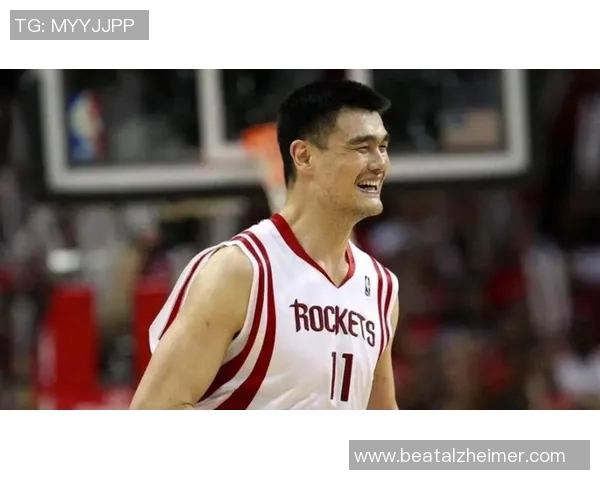 姚明意外受伤引发关注球迷纷纷送上祝福与关心