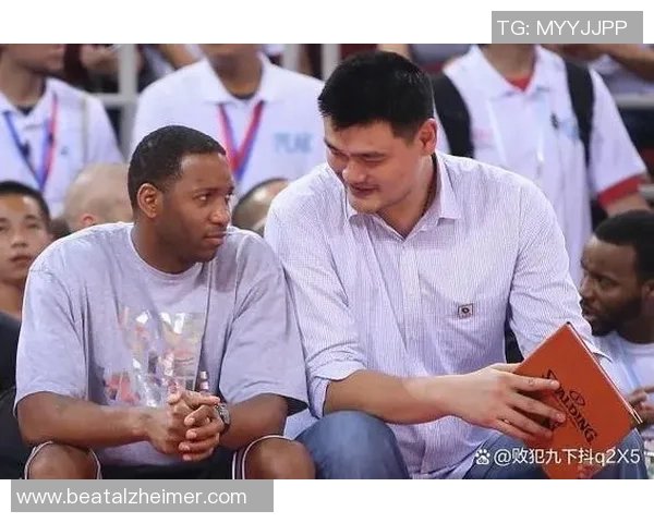 姚明晒图祝福好友生日快乐展现深厚情谊与温暖瞬间 姚明晒图祝福好友生日快乐展现深厚情谊与温暖瞬间