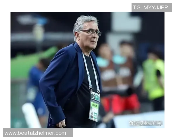 足球明星的境界探讨从技艺到精神的全面解析与启示 足球明星的境界探讨从技艺到精神的全面解析与启示